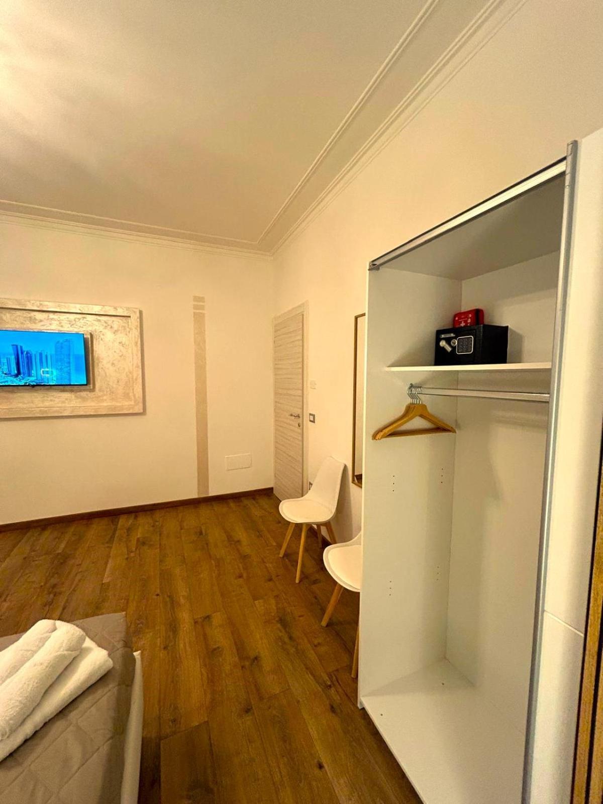 Effe Home Catania-Fontanarossai nemzetközi repülőtér Kültér fotó